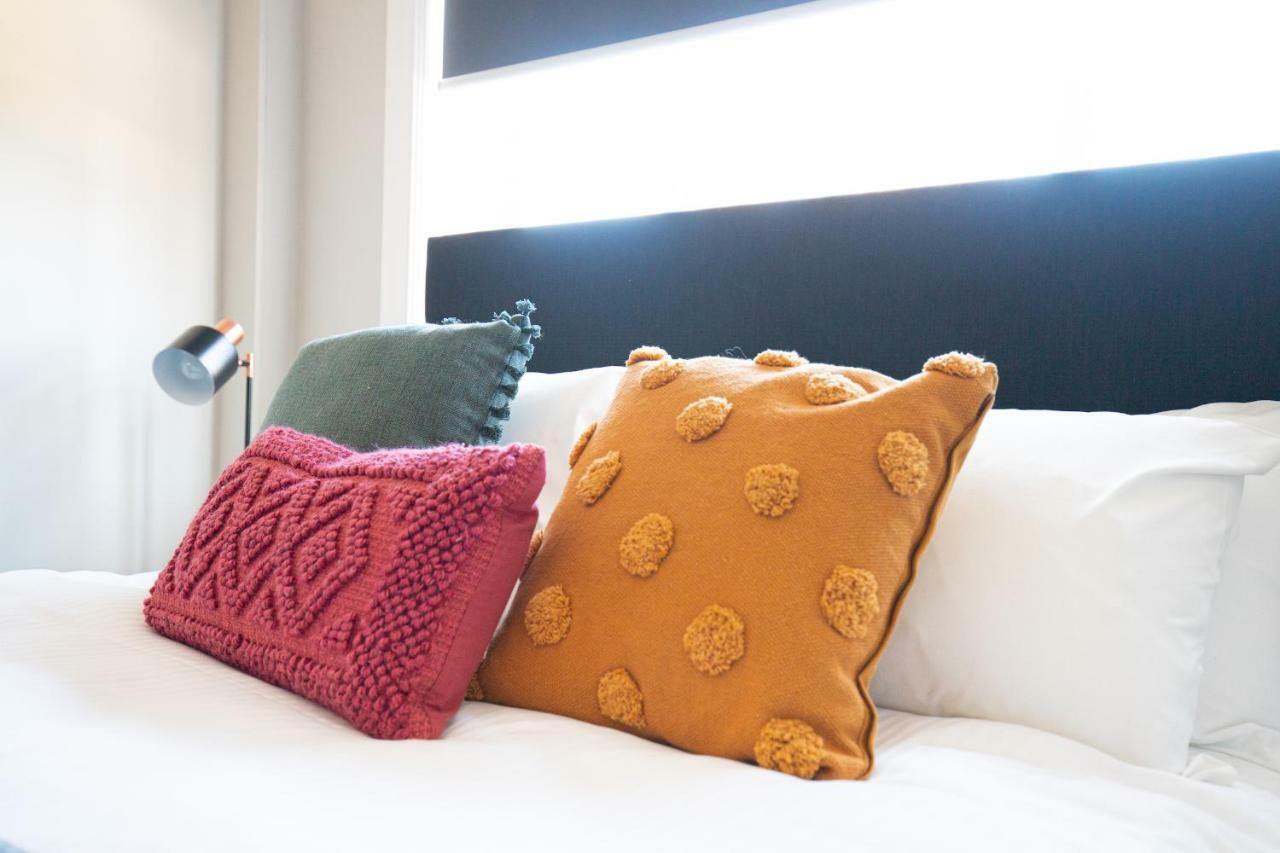 Horse And Jockey Hotel Homebush Сидней Экстерьер фото